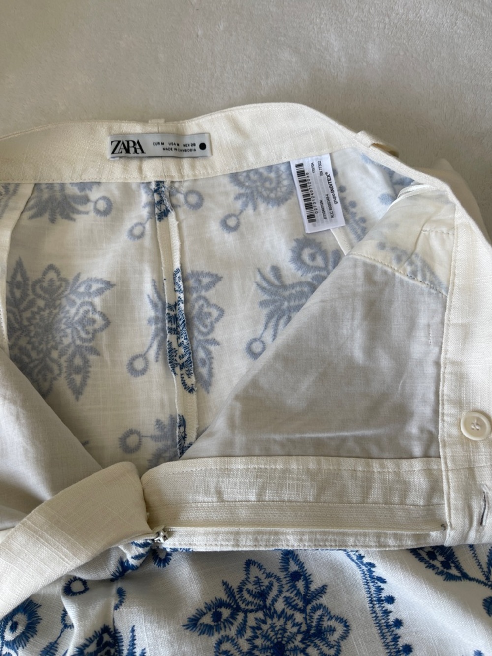Zara Cream Pants with Blue Floral Embroidery - Picture 8 of 8